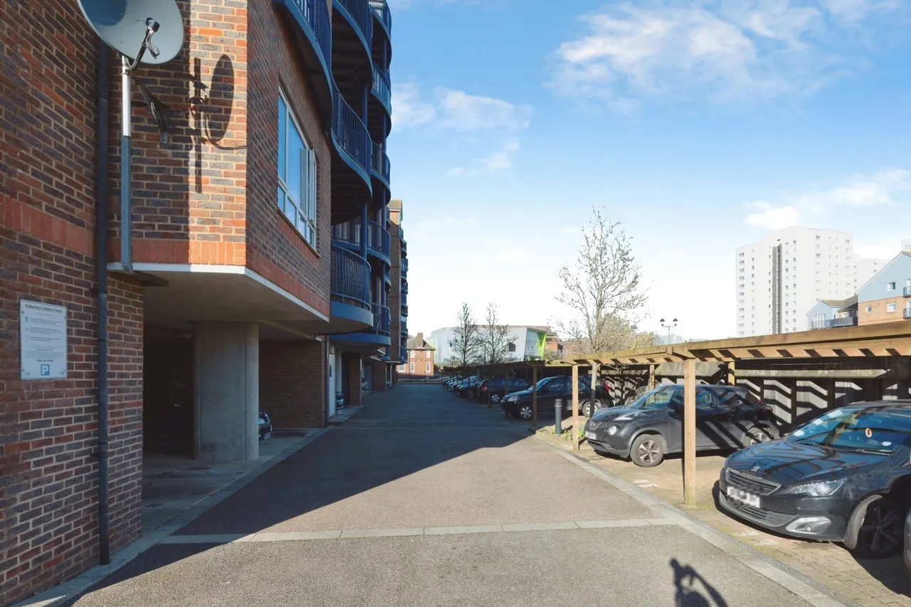 Argent Court, Argent Street, Grays, Essex, RM17, photo 13