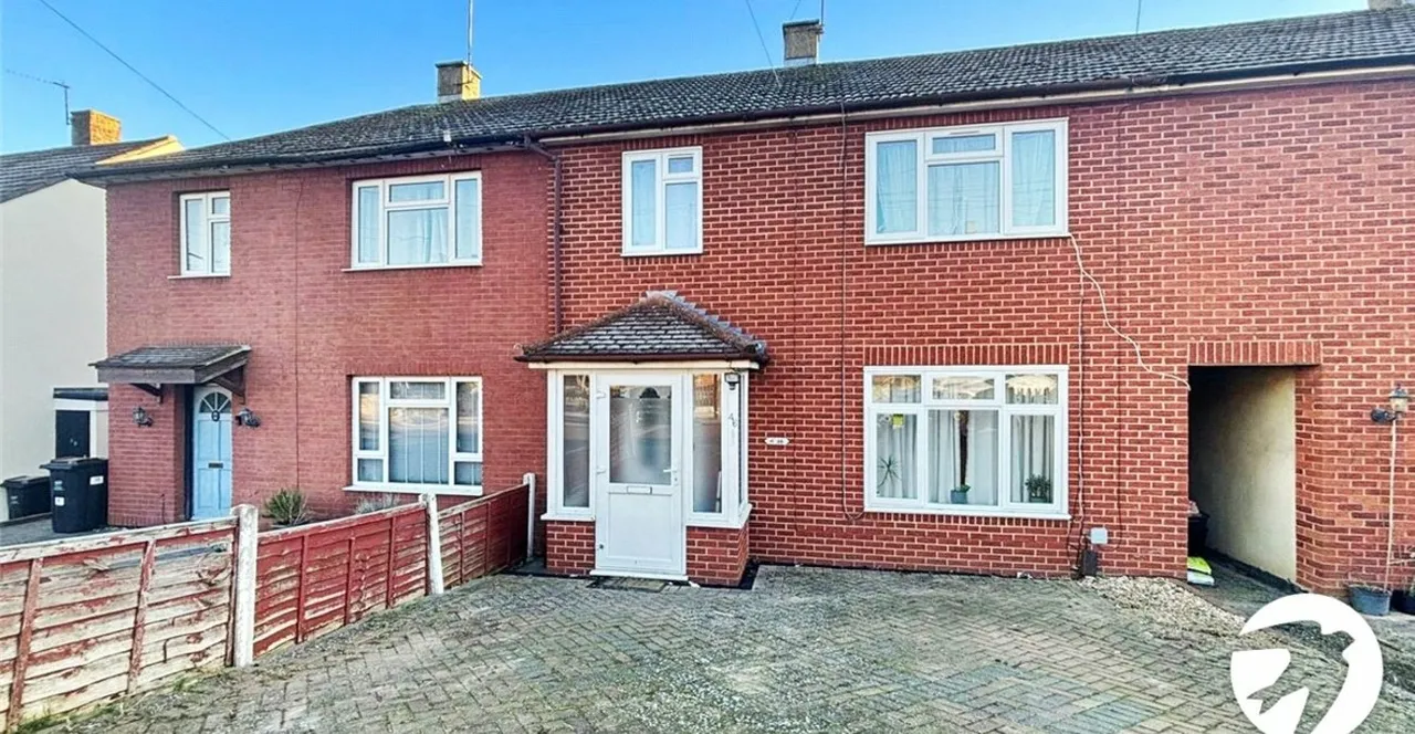 3 bed house to rent, Lullingstone Crescent, Orpington, BR5