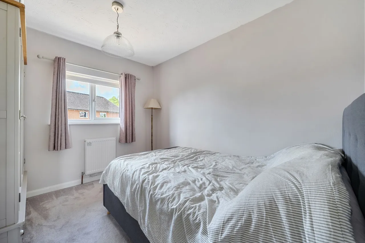Foxdown, Overton, RG25, photo 6