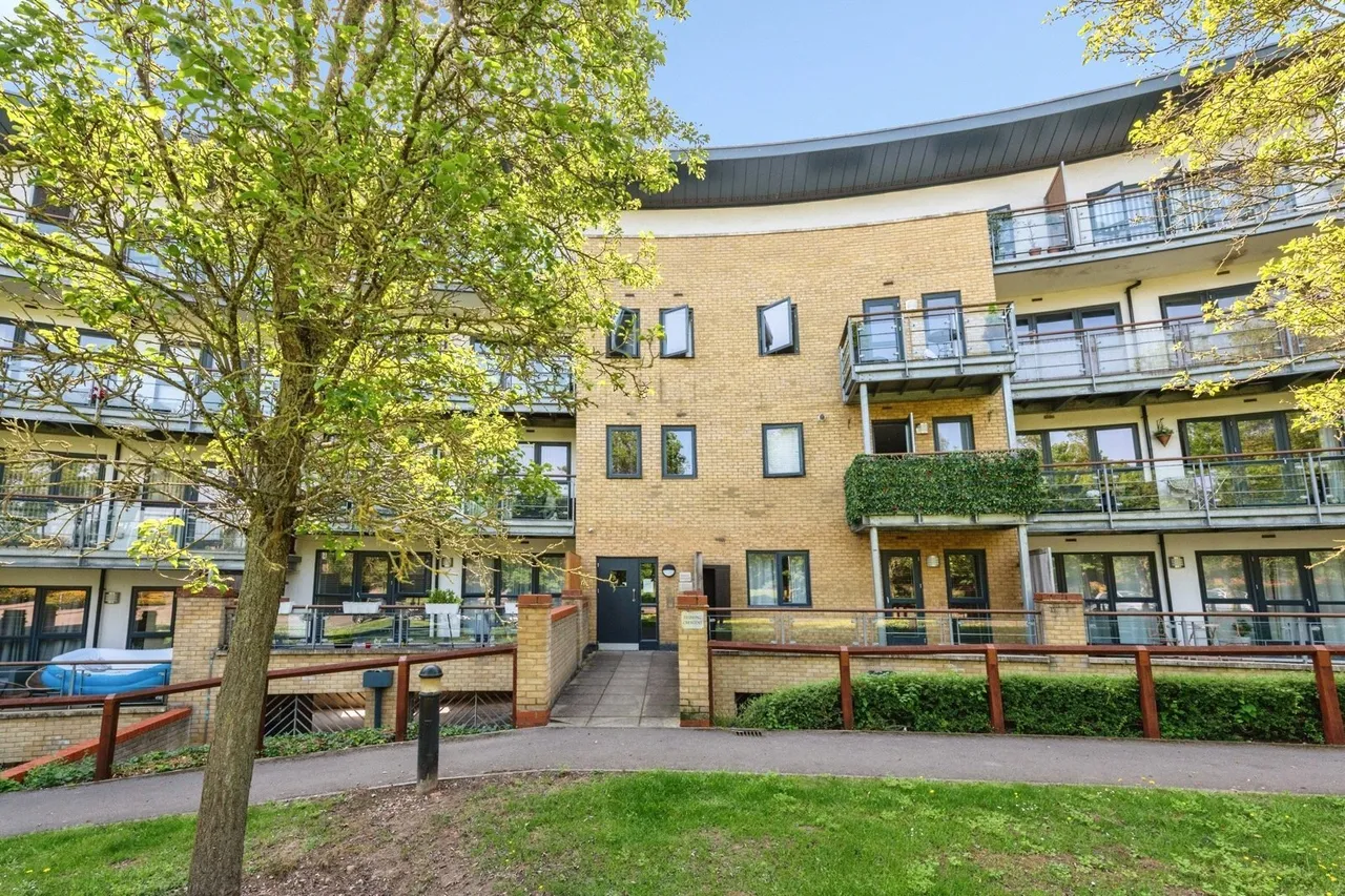 Redwing Crescent, Greenhithe, DA9, photo 14