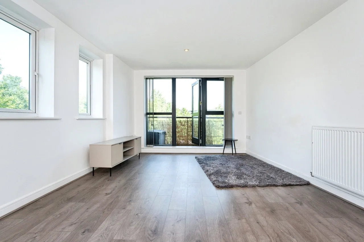 Redwing Crescent, Greenhithe, DA9, photo 13