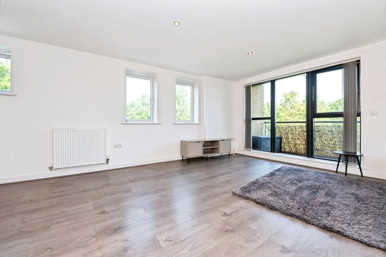 Redwing Crescent, Greenhithe, DA9, photo 3