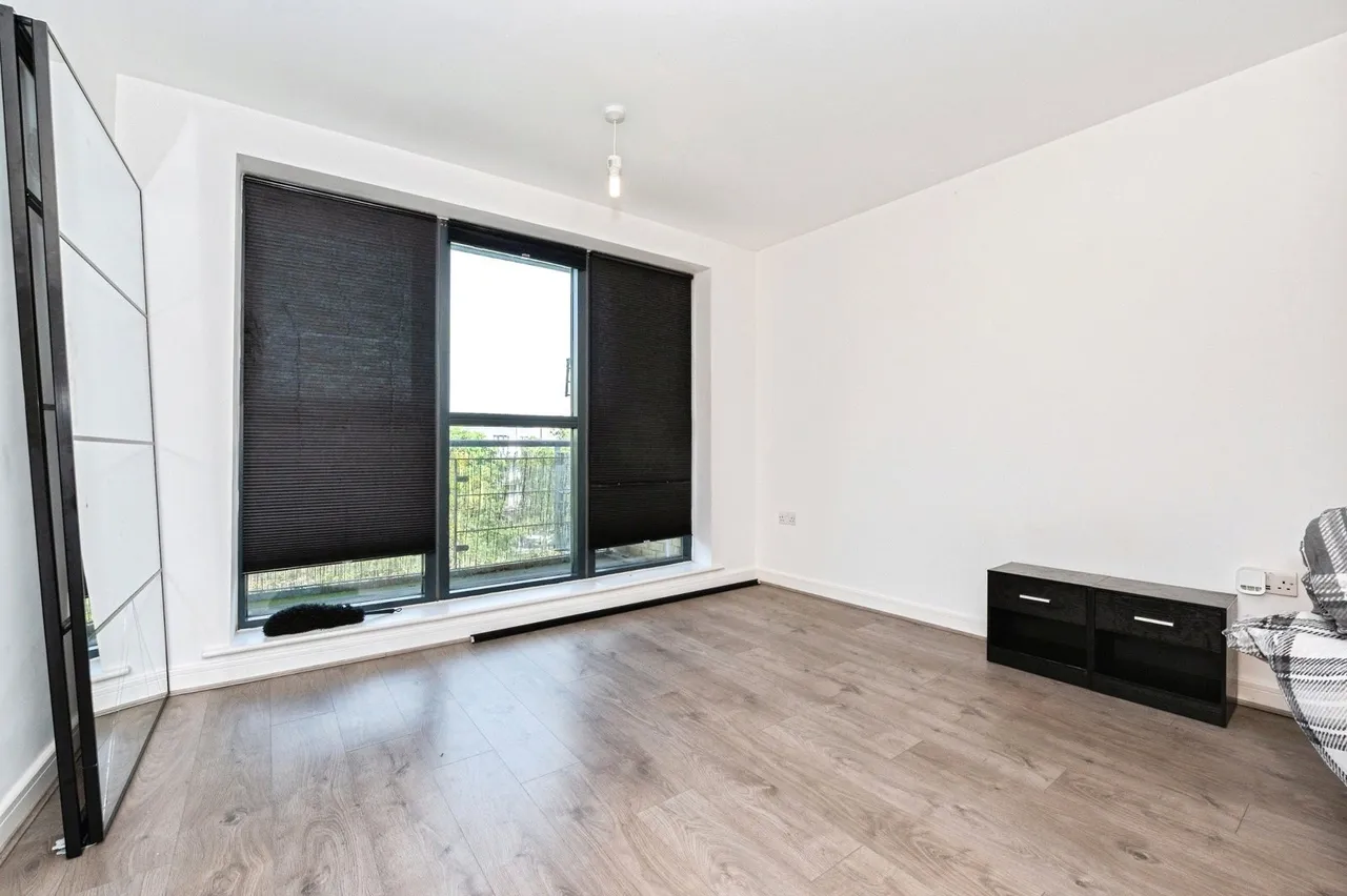 Redwing Crescent, Greenhithe, DA9, photo 4