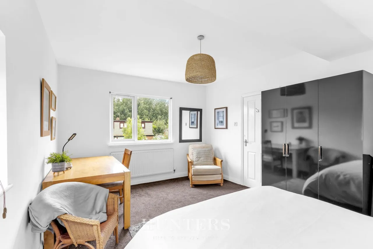 Wentworth Close, Middleton, M24, photo 18