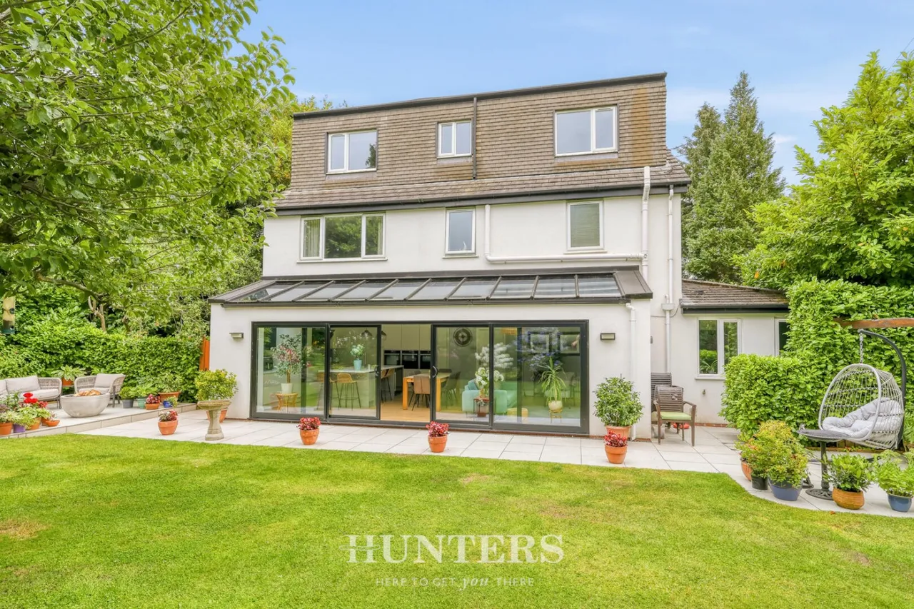 Wentworth Close, Middleton, M24, photo 4