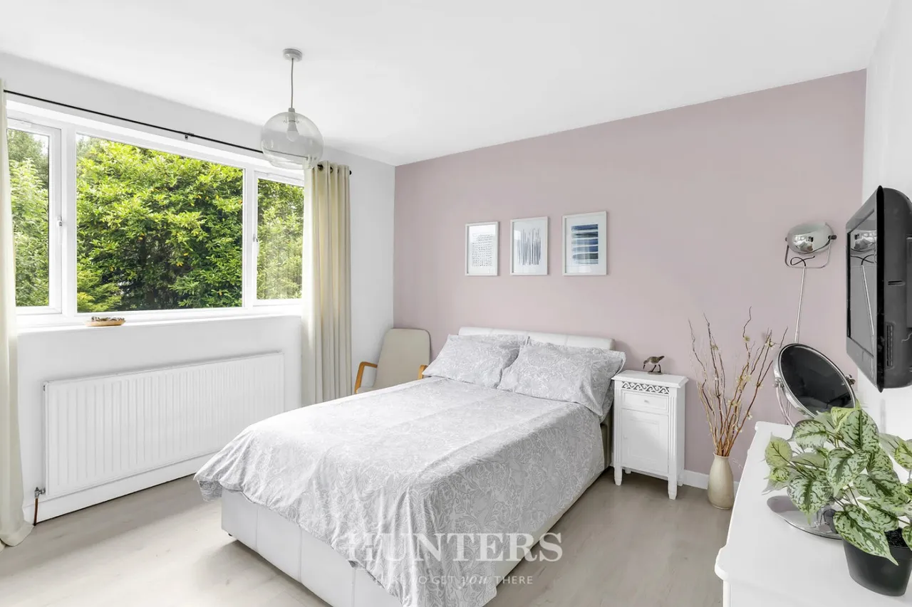 Wentworth Close, Middleton, M24, photo 23