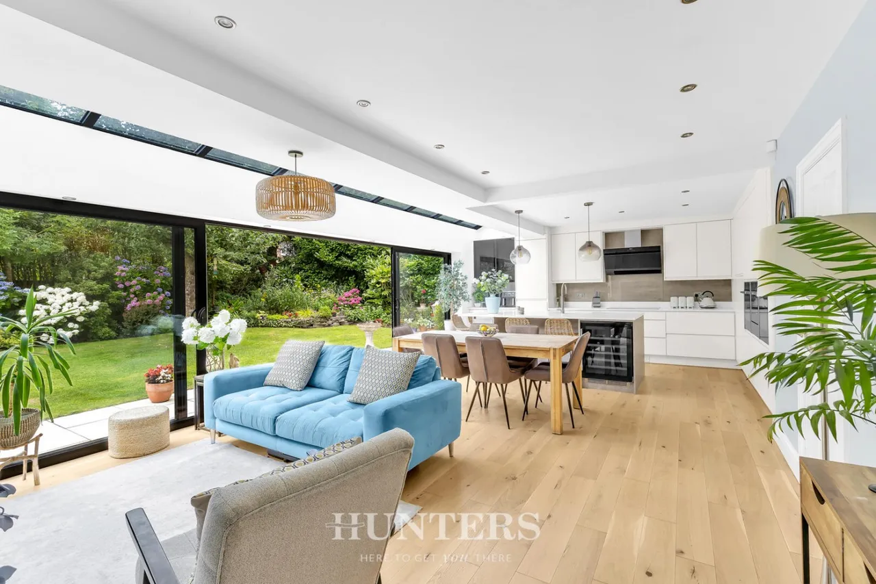 Wentworth Close, Middleton, M24, photo 6