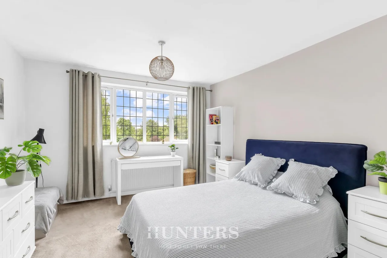 Wentworth Close, Middleton, M24, photo 20