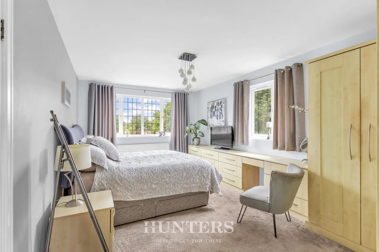Wentworth Close, Middleton, M24, photo 25
