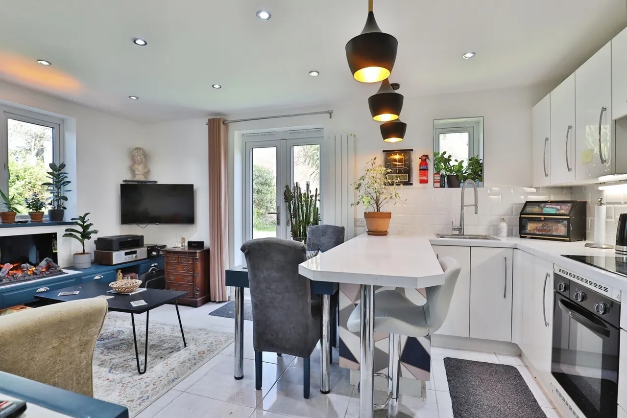 Richmond Wood Road, Queens Park, BH8, photo 11