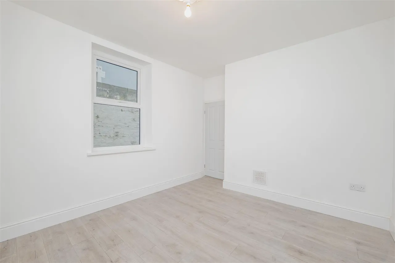 Court Road, Barry, CF63 4EW, photo 8