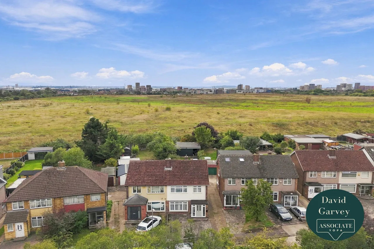 Thorogood Way, Rainham, RM13, photo 16