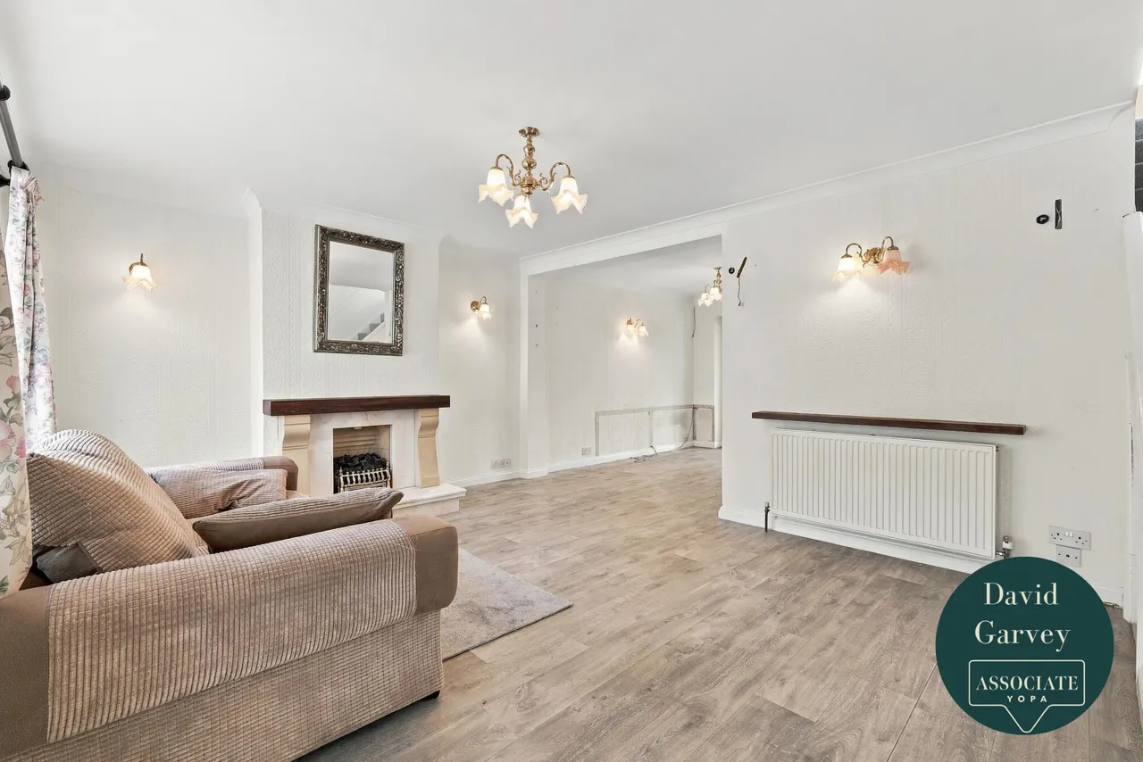 Thorogood Way, Rainham, RM13, photo 2