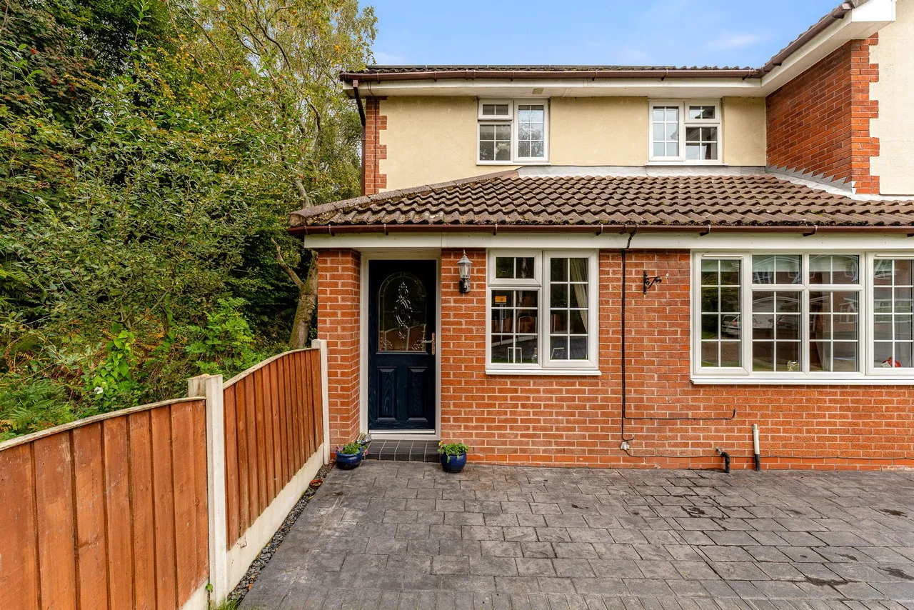 Dorchester Park, Runcorn, Runcorn, WA7 1QA, photo 39
