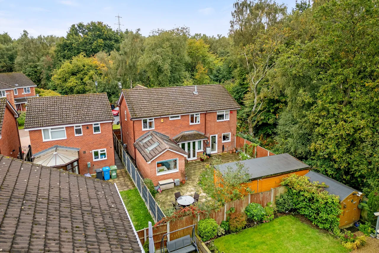Dorchester Park, Runcorn, Runcorn, WA7 1QA, photo 51