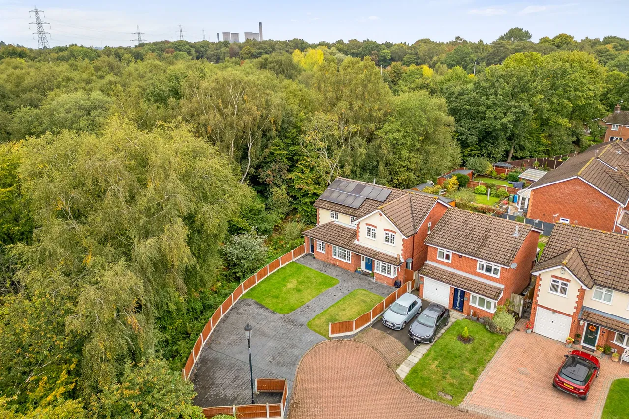 Dorchester Park, Runcorn, Runcorn, WA7 1QA, photo 36
