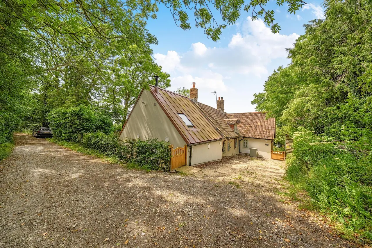 Heddington, Calne, SN11, photo 20