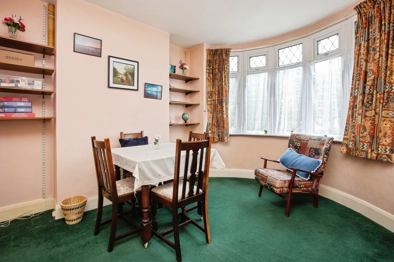 Norbury Drive, Mansfield, NG18, photo 3