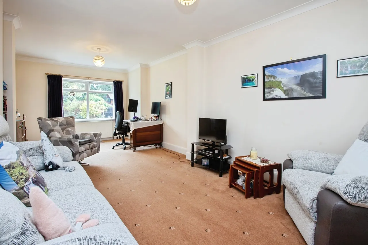 Norbury Drive, Mansfield, NG18, photo 13