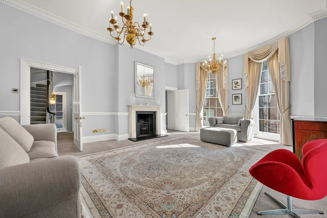 Craven Street, London, WC2N, photo 2