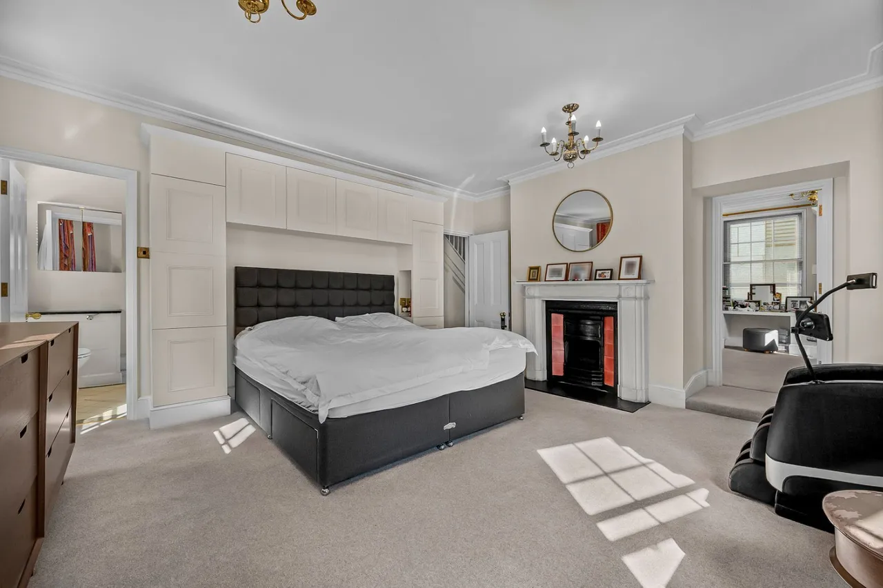 Craven Street, London, WC2N, photo 5