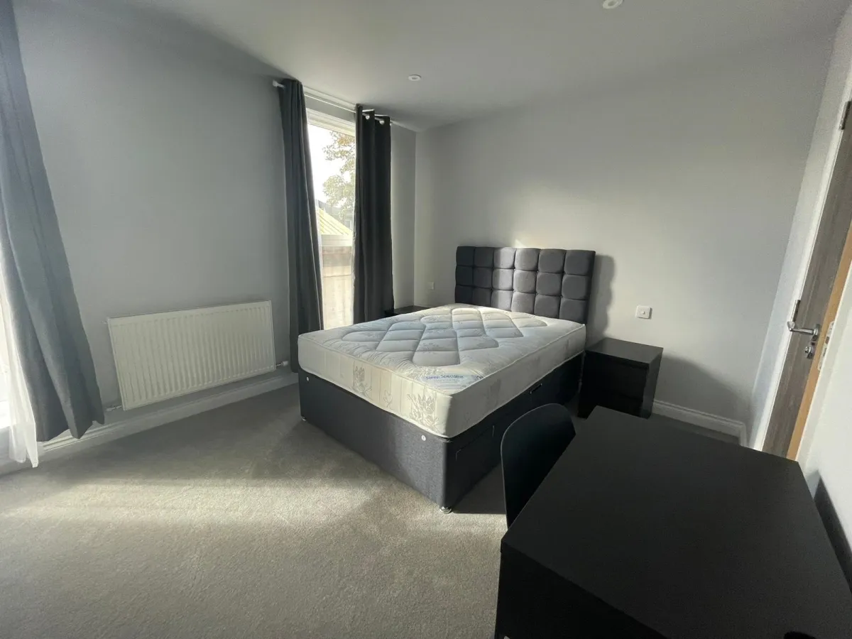 Woodgrange Road, Forest Gate, London, E7, photo 5