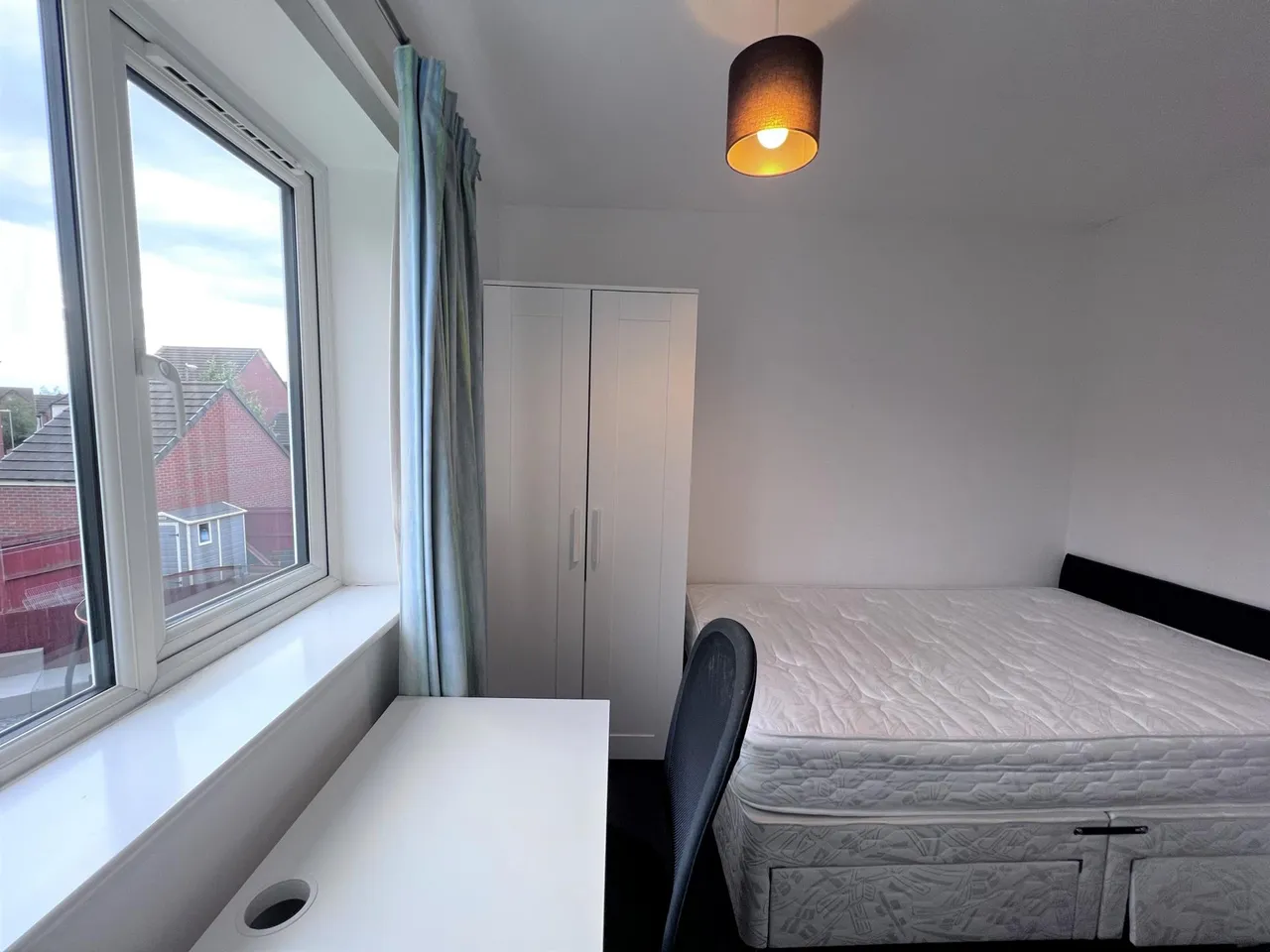 Bedrooms at Centurion Crescent, Newcastle-under-Lyme, ST5, photo 10