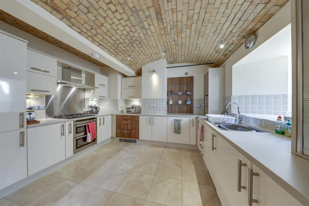 College Lane, Rawtenstall, photo 13