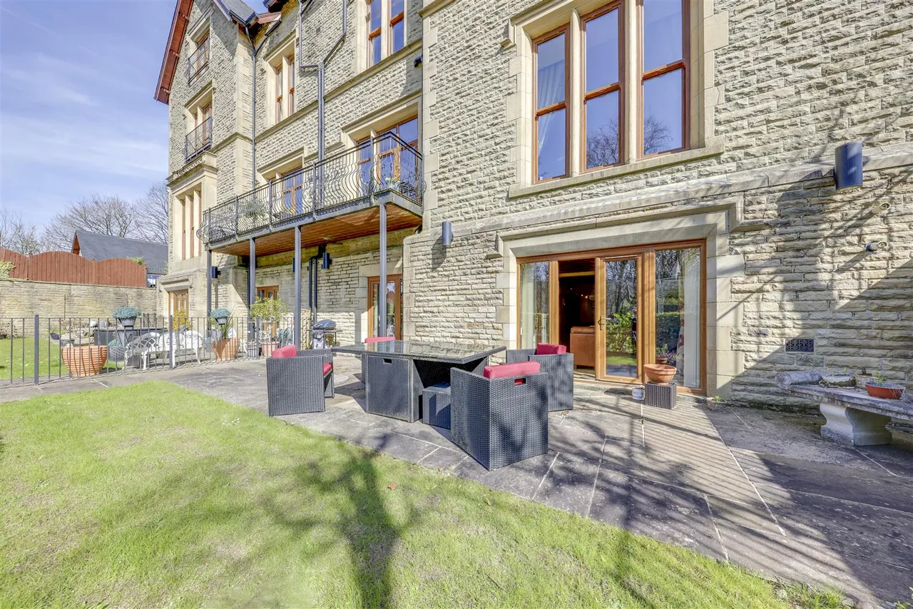 College Lane, Rawtenstall, photo 30