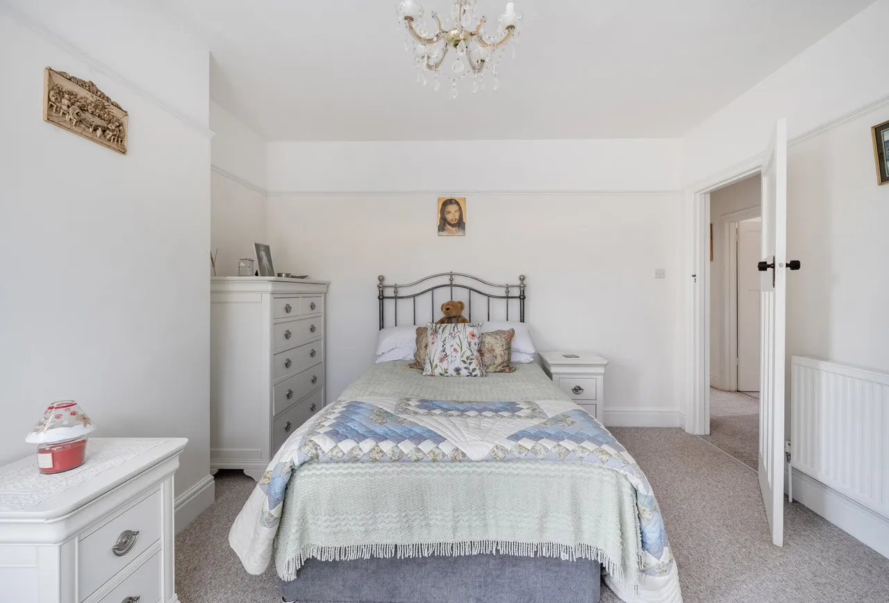 Thicket Mead, Somerset, Midsomer Norton, BA3 2SL, photo 9