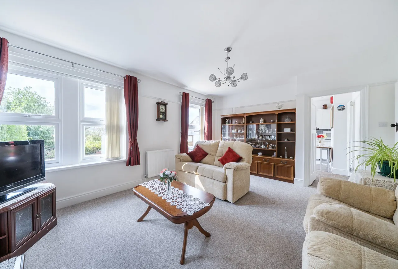 Thicket Mead, Somerset, Midsomer Norton, BA3 2SL, photo 5