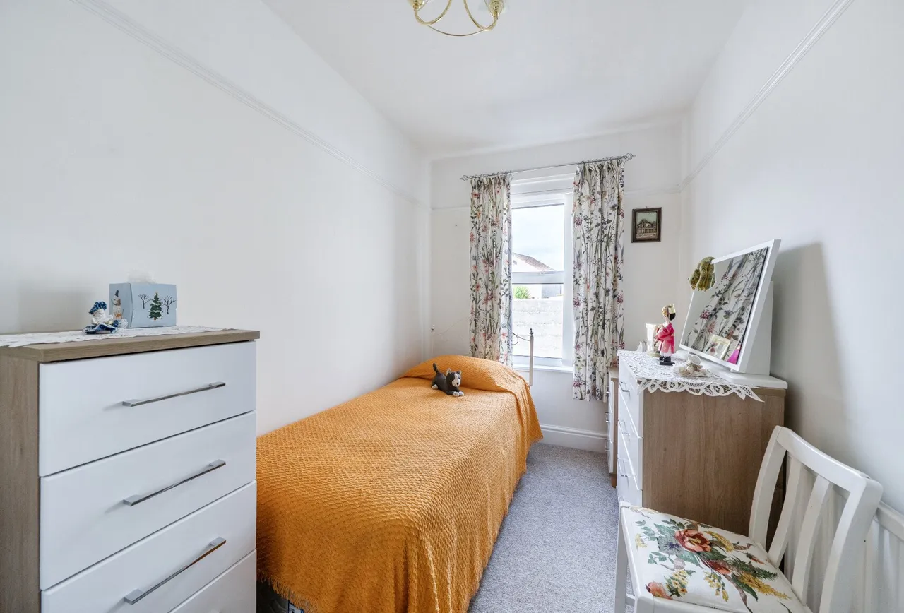 Thicket Mead, Somerset, Midsomer Norton, BA3 2SL, photo 12