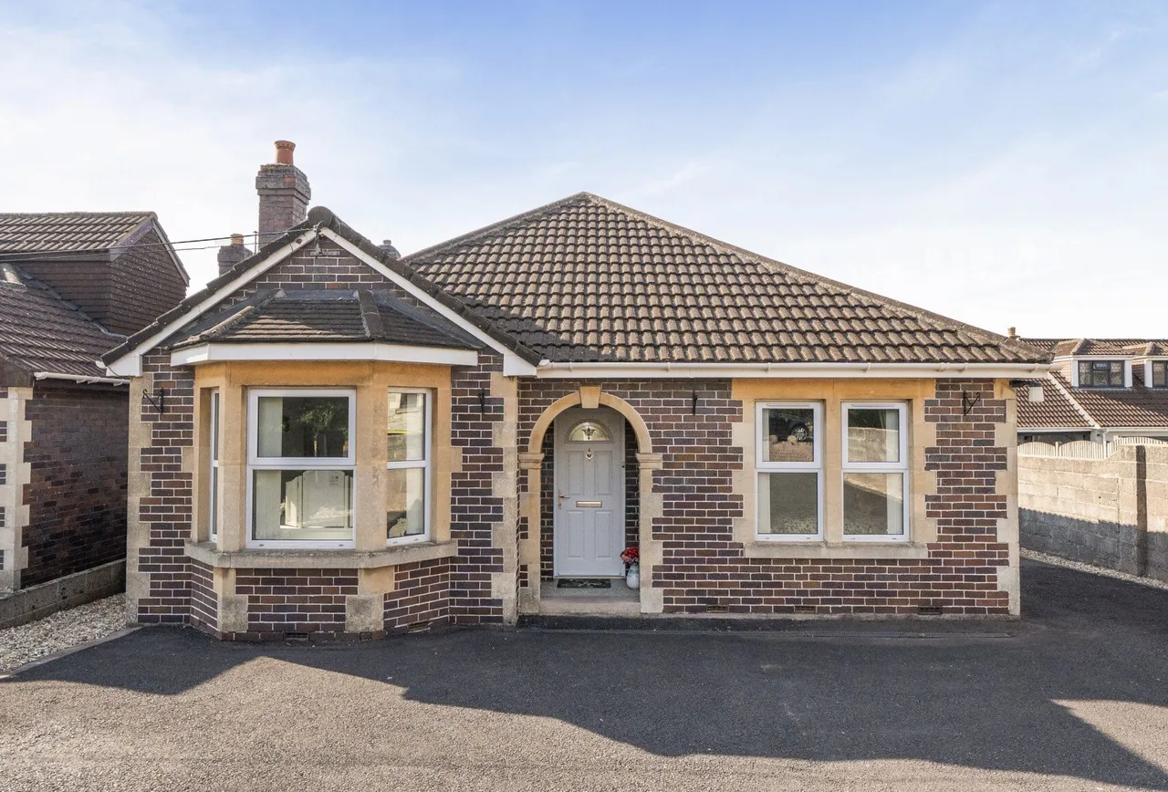 Thicket Mead, Somerset, Midsomer Norton, BA3 2SL, photo 19