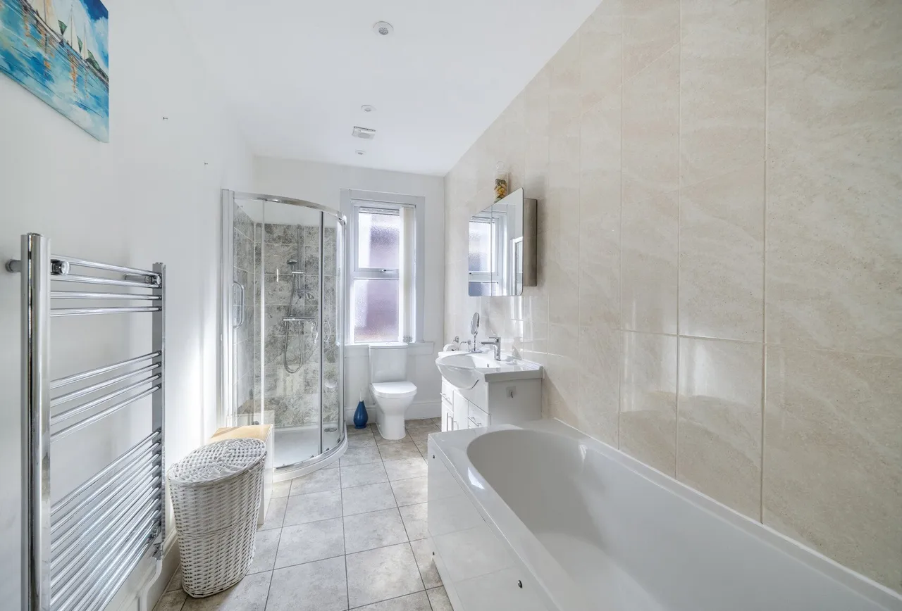 Thicket Mead, Somerset, Midsomer Norton, BA3 2SL, photo 13