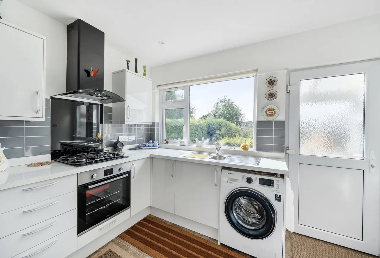 Thicket Mead, Somerset, Midsomer Norton, BA3 2SL, photo 6
