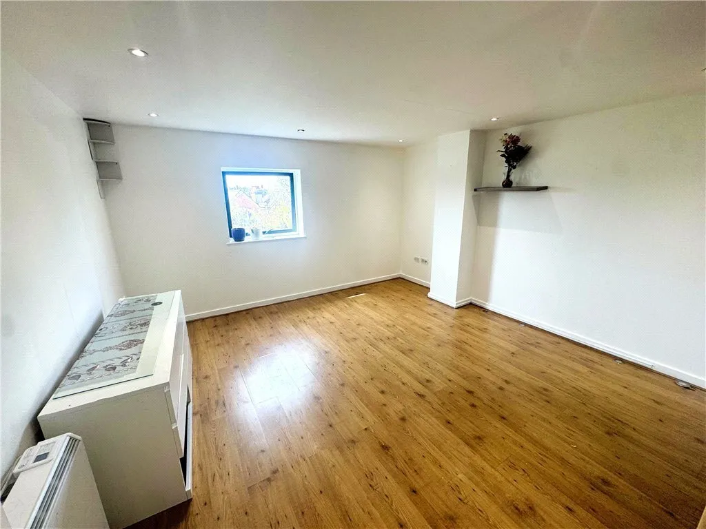 Radnor House, 1272 London Road, London, SW16, photo 2