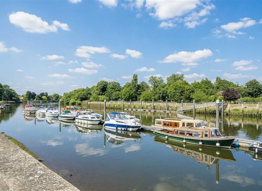 Twickenham Road, Teddington, TW11, photo 2