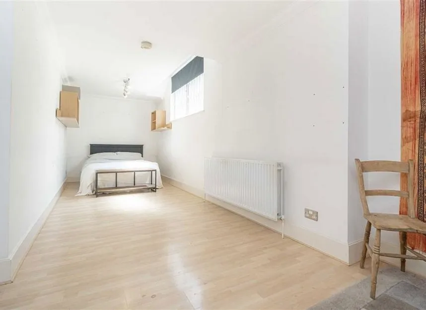 Twickenham Road, Teddington, TW11, photo 8