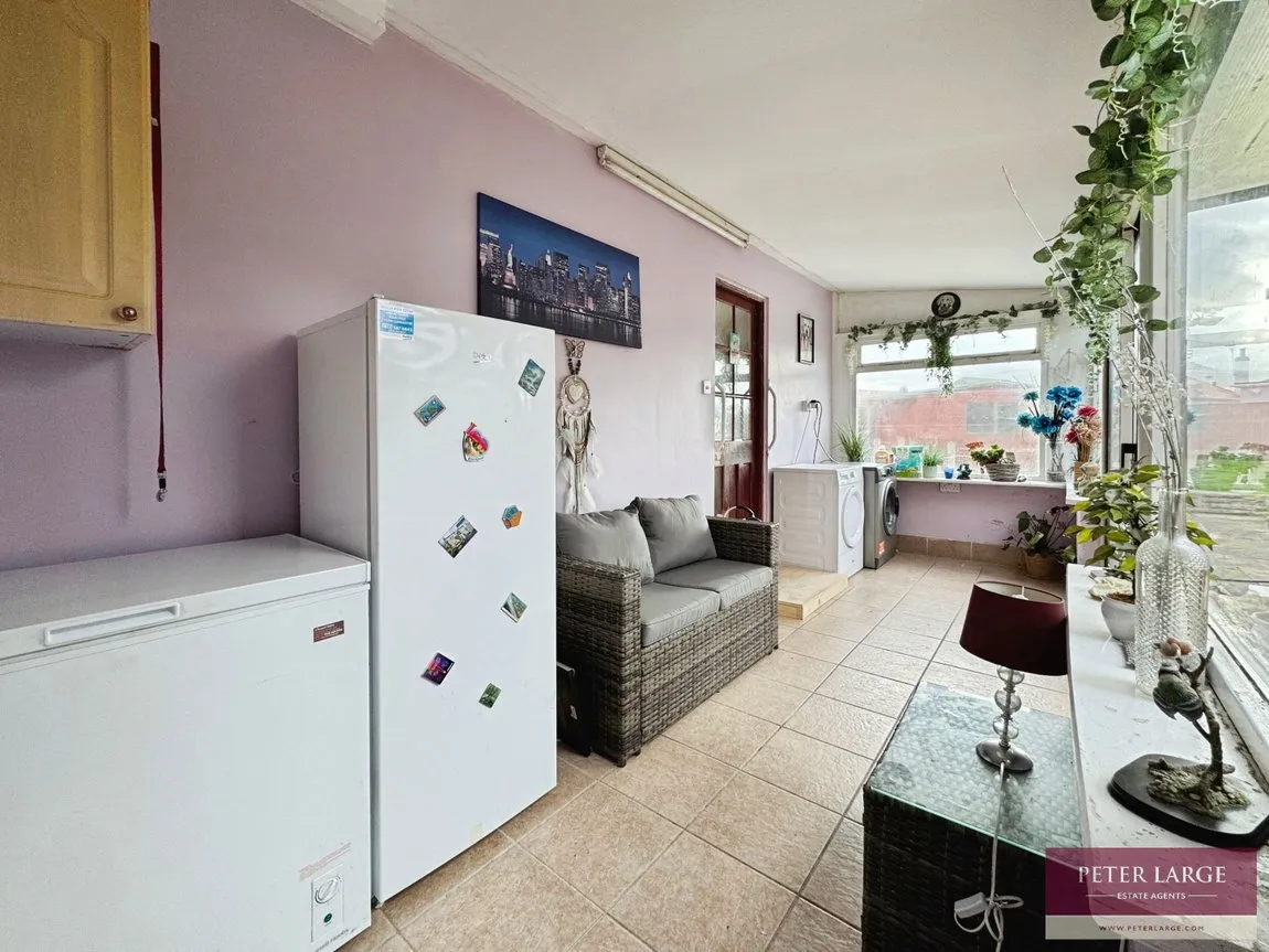Doren Avenue, Rhyl, LL18 4LE, photo 9