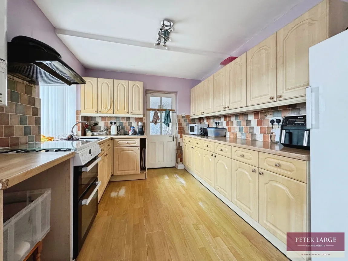 Doren Avenue, Rhyl, LL18 4LE, photo 6