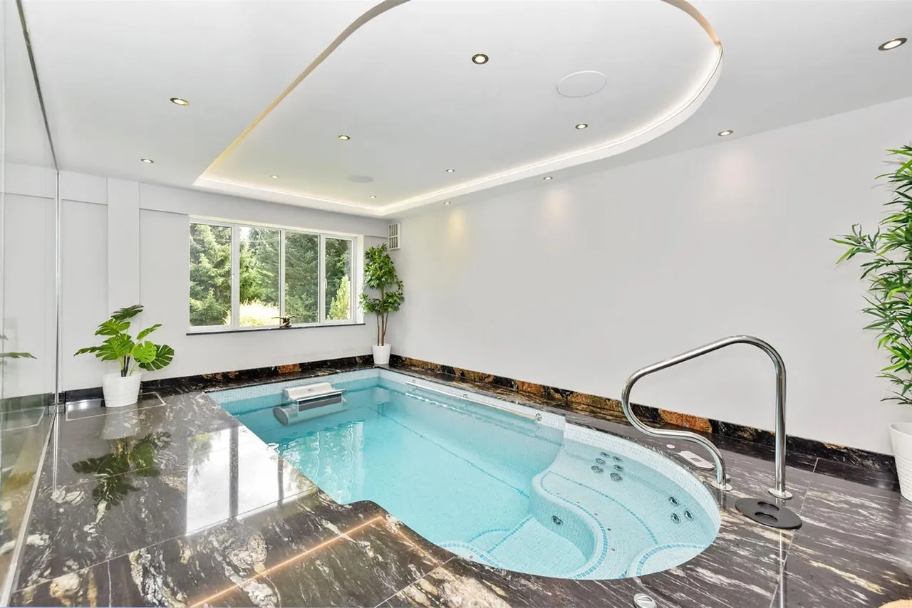 Macclesfield Road, Prestbury, SK10, photo 13