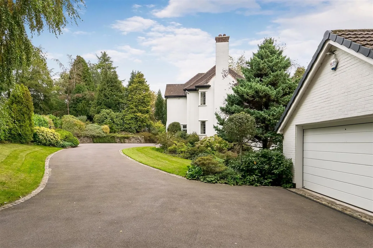 Macclesfield Road, Prestbury, SK10, photo 36
