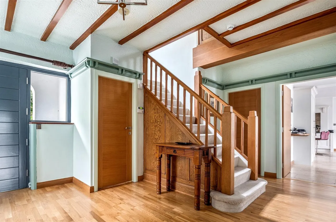 Macclesfield Road, Prestbury, SK10, photo 17