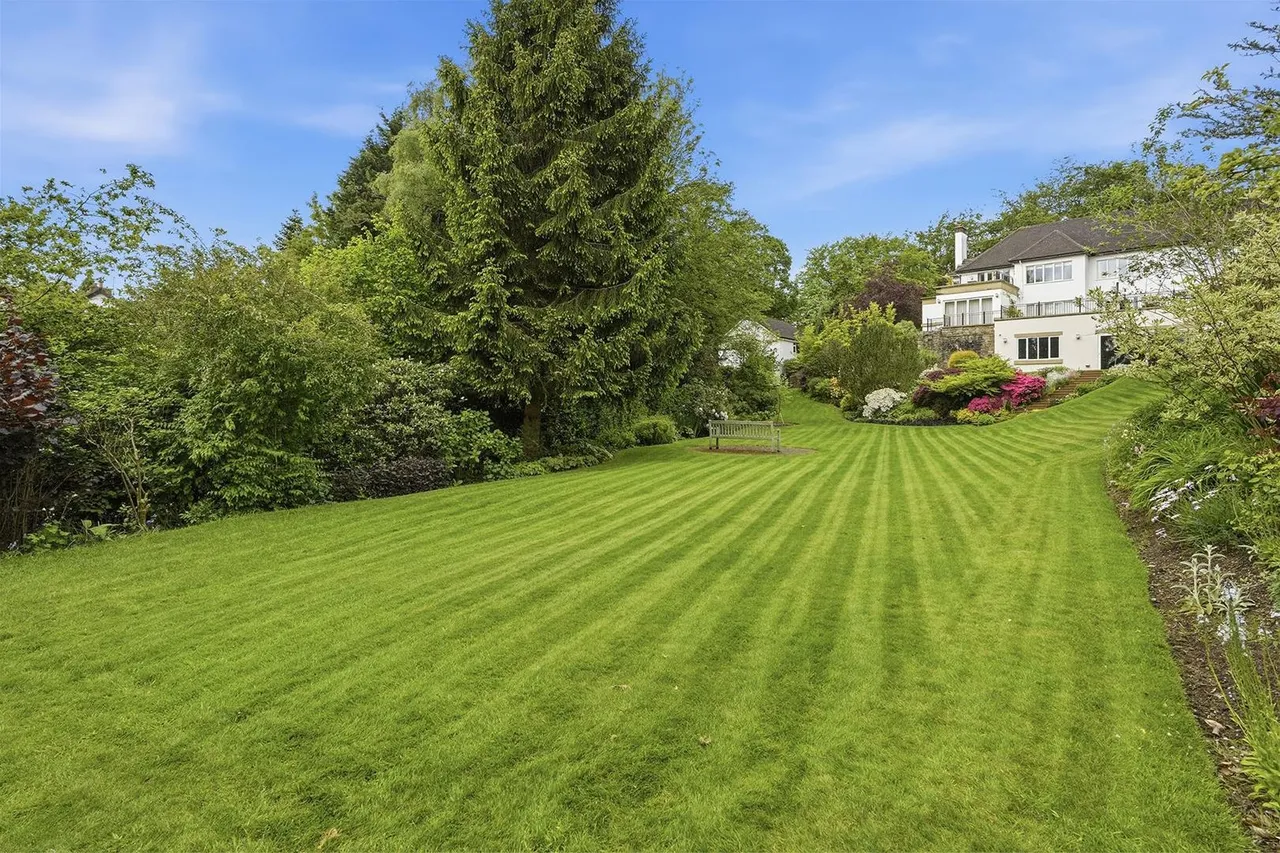 Macclesfield Road, Prestbury, SK10, photo 35