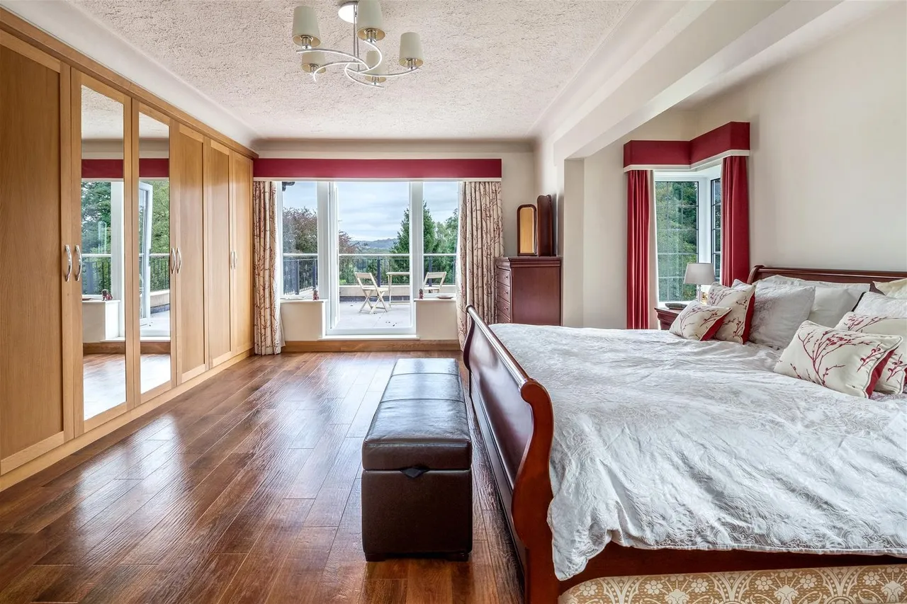 Macclesfield Road, Prestbury, SK10, photo 20