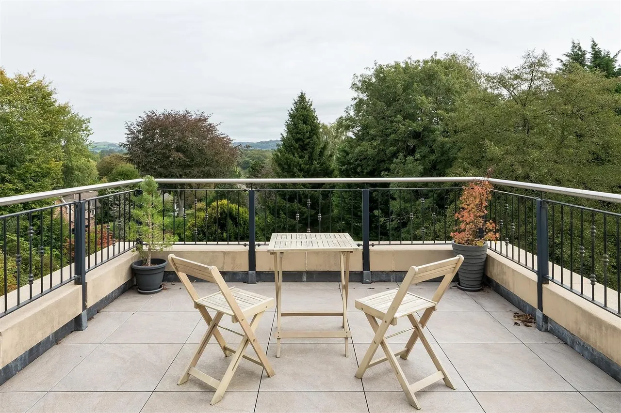 Macclesfield Road, Prestbury, SK10, photo 21
