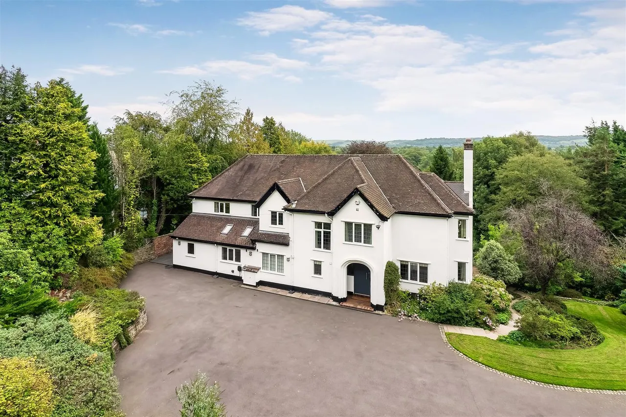 Macclesfield Road, Prestbury, SK10, photo 2
