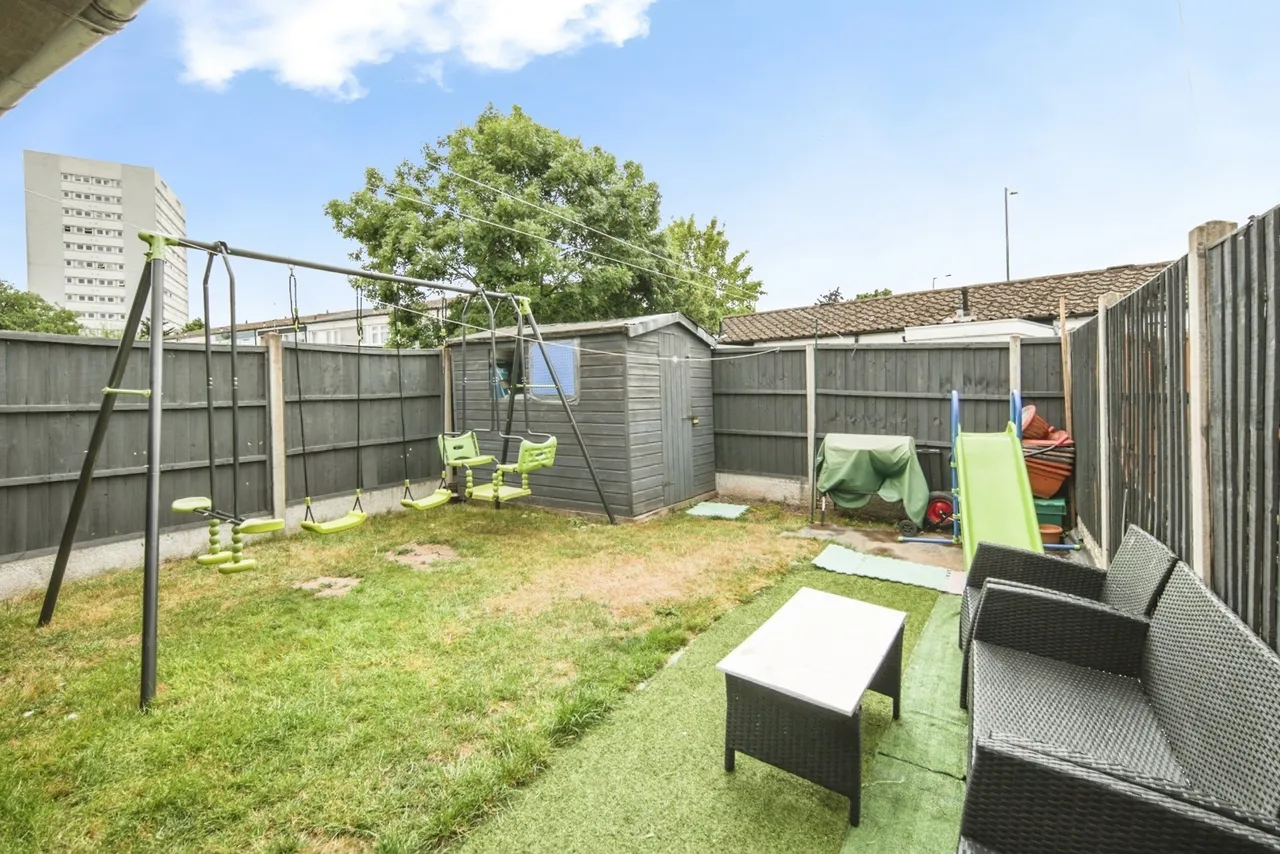 Jersey Croft, Smiths Wood, Birmingham, B36, photo 9