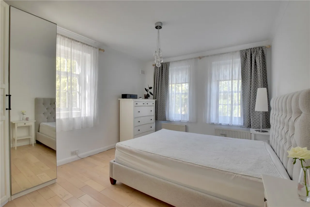 Parkside, Vanbrugh Fields, Blackheath, London, SE3, photo 2