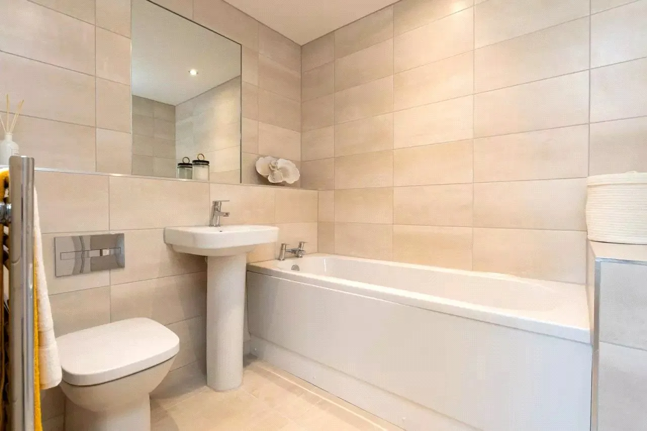 Rowden Chase, Chippenham, photo 9